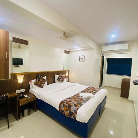 Hotel Vashi Inn Navi Mumbai Dış mekan fotoğraf