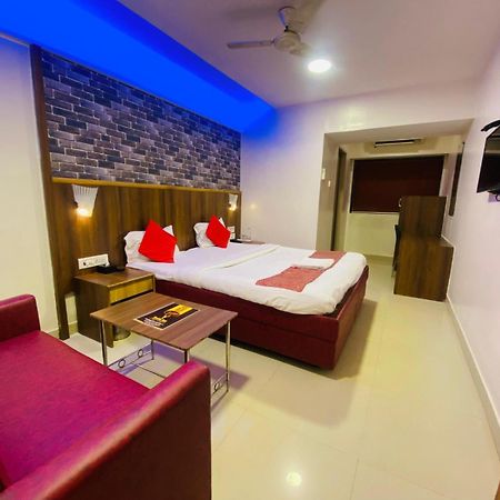 Hotel Vashi Inn Navi Mumbai Dış mekan fotoğraf